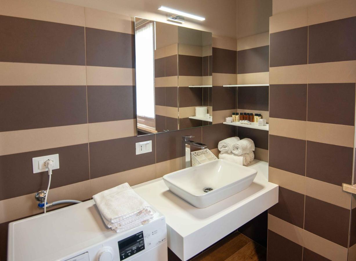 Sirmio Apartments - Narnia Stay Sirmione Exterior photo